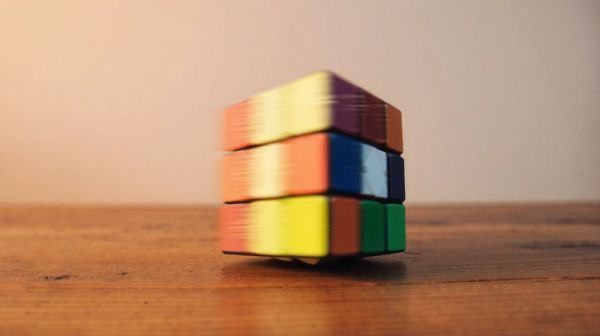 Guide complet des techniques efficaces pour résoudre le Rubik's Cube